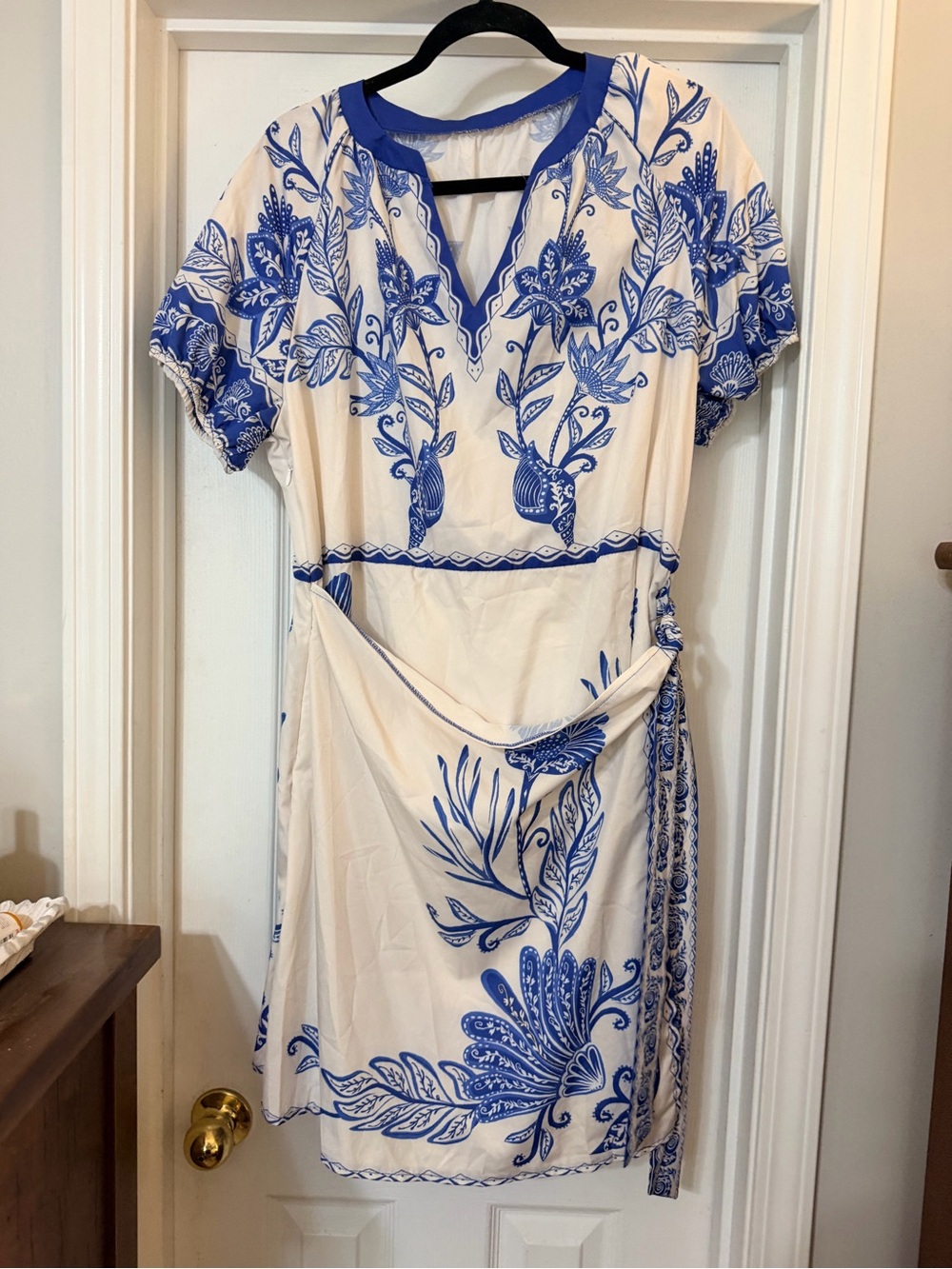 SHEIN White Midi Wrap Dress with Blue Floral Print